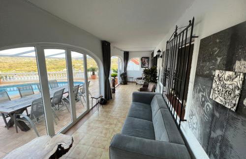 Large villa, great view with private swimming pool - Foto 9