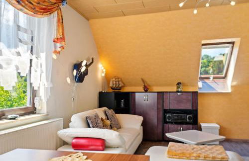 Charmante Dachgeschoss Ferienwohnung im Erzgebirge - Foto 5