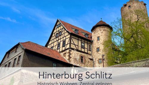 GRÄFIN MARTHA MARIA - stilvolles Apartment in der historischen Hinterburg Schlitz - mit Aufzug, Parkplatz, E-Ladestation & Garten - Fulda, Alsfeld, Bad Hersfeld 25-30 Min - Hunde willkommen - Foto 2