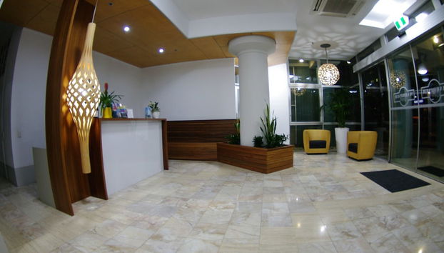 Marriner Views - Foto 3, Recepción