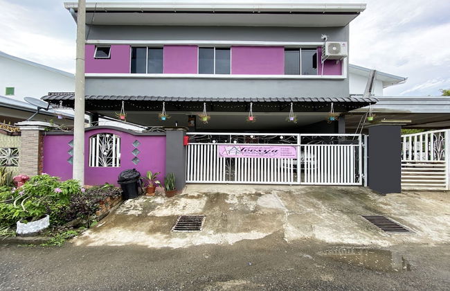 OYO 90198 Aleesya Homestay - Foto 1