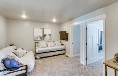 Garden City Townhome, Close to Parks and Downtown! - Photo 9