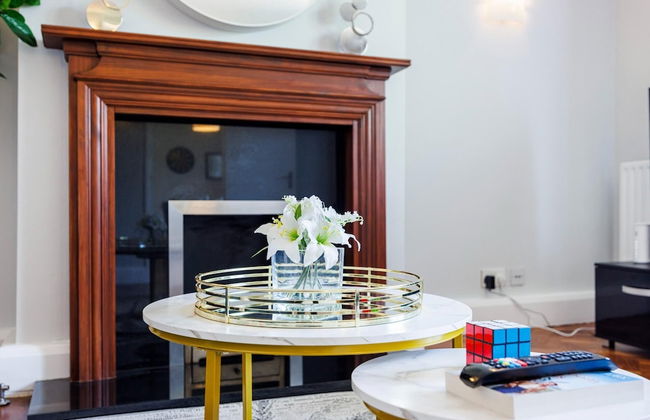 Convenient and Stylish 2-bed Apartment in Croydon - Foto 8