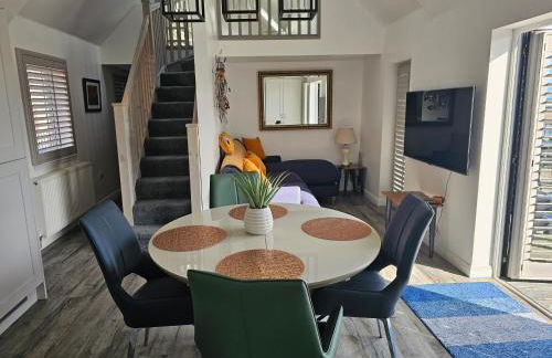 2 Bed Cottage-Sleeps 4-Harbour & Sea View - Photo 5