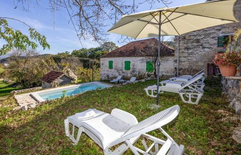 Beautiful Apartment In Hrvace With Wifi - Foto 9