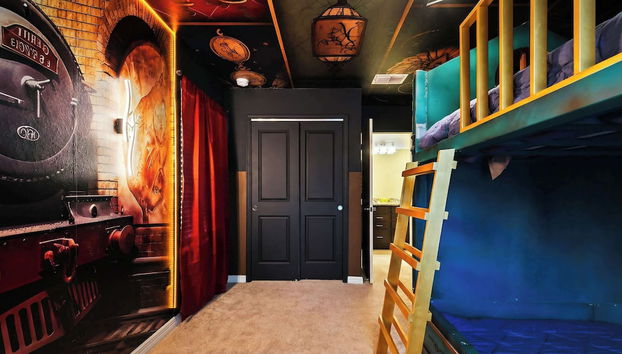 Spacious Home w/ Private Pool, Near Disney - Foto 4, Quarto