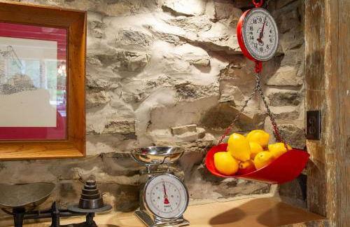 Historic Winery Farmhouse by Lake - Foto 63