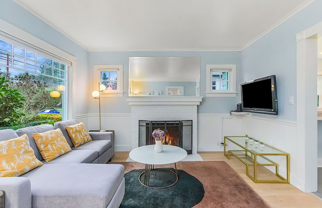 Skyline Blue House in Greenwood - Photo 16