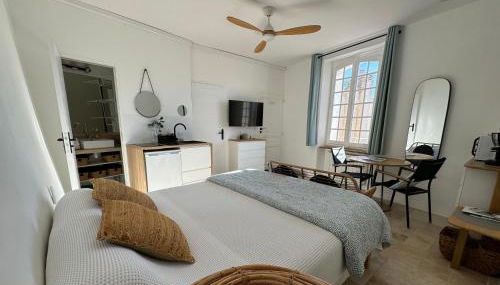 Studio Liège, vue mer au village de Bormes les Mimosas - Foto 3