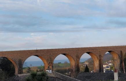 Elberry Farm - unique seaside farmhouse - Foto 25