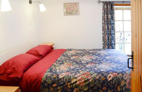 Stable Cottage - Photo 2