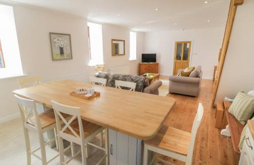 The Chapel - Photo 8