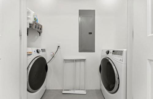 Stately DC Rowhome Spacious 7BR & 4BA #DCottage - Foto 30