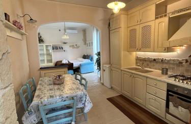 Venetian Style Apartments in Villa - Foto 1