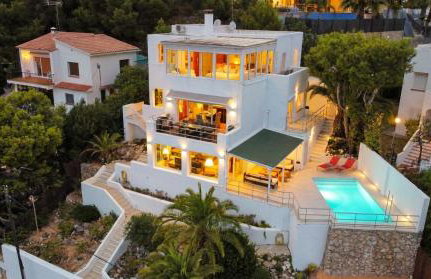 Villa Sitges Altavista Amazing View South oriented Calm Area AC Beach 2 minutes Drive and 18 minutes Walk - Foto 5