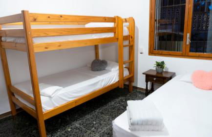 Chalet cerca a la playa con jardín y barbacoa - Foto 18