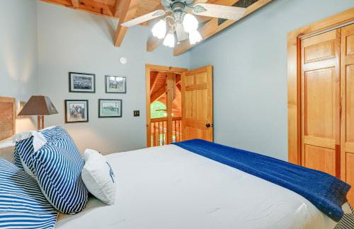 Scenic Blue Ridge Cabin Rental with Resort Amenities - Foto 17