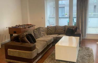 Spacious Central Penthouse Apartment With Parking - Foto 2