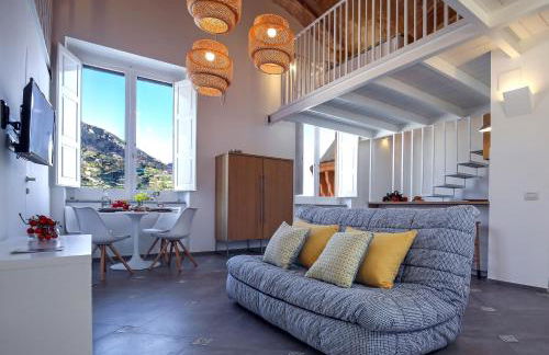 Starhost - CASTLE MEZZACAPO seaview terrace, garden and parking - Foto 10