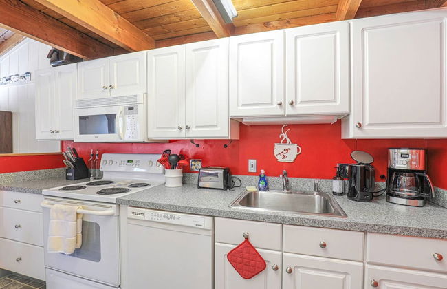 Happy Haven - Photo 13