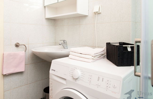 Royal View Apartment - Photo 5