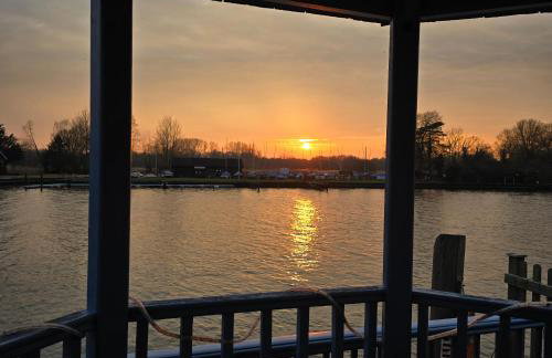 Flag House Norfolk Broads - Foto 31