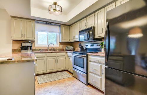 3 Mi to Downtown Inviting Lancaster Home! - Foto 13