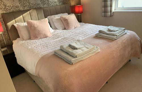 Stylish Apartment Sleeps 6, 2 Bed, 2 Bath, Free Parking & WIFI, Nr NEC & Uni - Foto 8