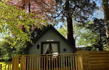 Danu 1A -Hot Tub-Perth-Pet Friendly-Luxury-Romantic - Photo 2