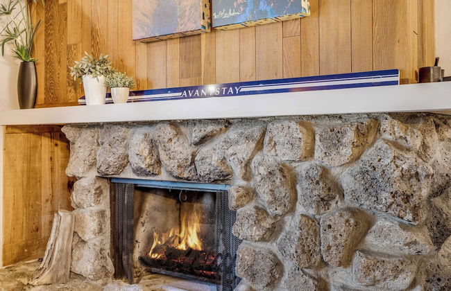 Pinegrove by Avantstay Beautiful Villas Condo Just Outside Tahoe City! - Foto 5