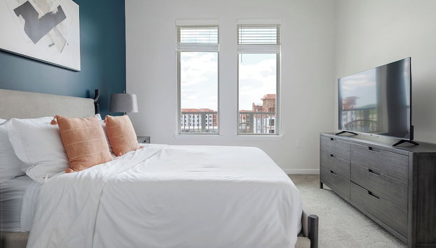 Landing Stylish 1BD Pool Game Room - Foto 4, Quarto