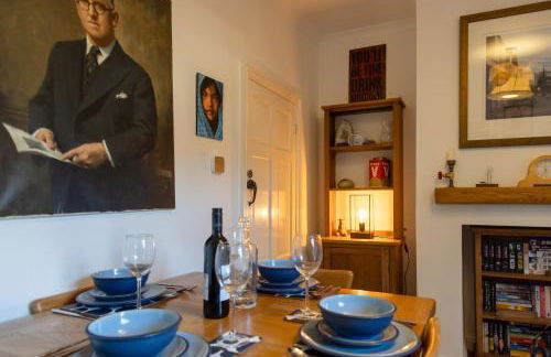 Vibrant 2 Bed, 2 Bath Home, Just Minutes to Town! - Foto 73