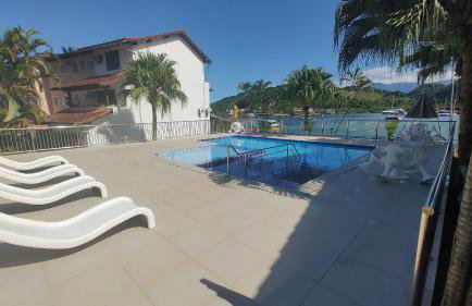 Lindo 3 Qts com Deck churrasqueira Piscina Angra - Foto 76