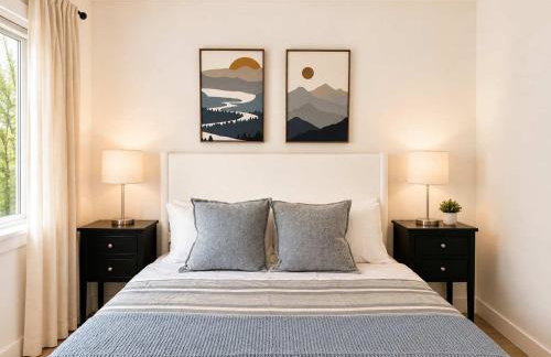 Colorful downtown condo, 2 bedrooms, king bed - Foto 12