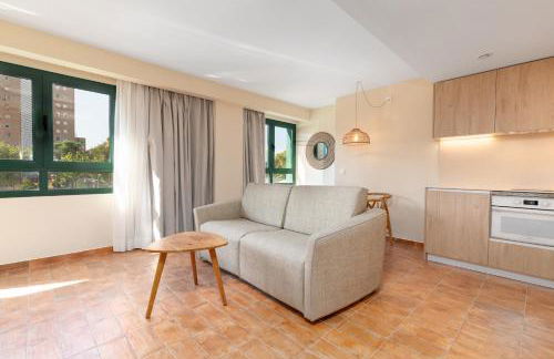 Apartamentos Las Ciencias H - Photo 3