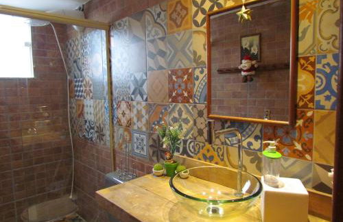 CAZAZEN Casa Spa Completa e Aconchegante com Piscina e Jacuzzi de Hidromassagem - Foto 37