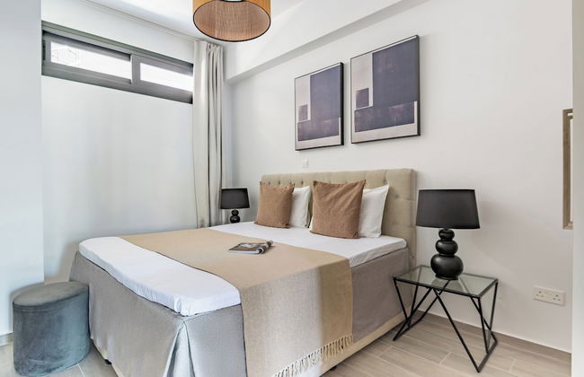 Sanders River Plaza Nice 3 Bedroom Apt w Terrace - Foto 6