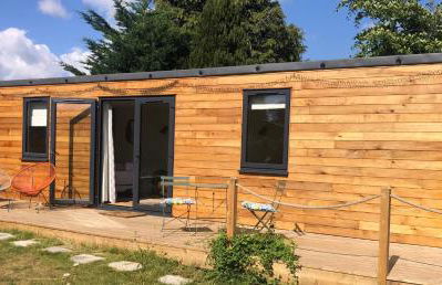 2 Guests - Garden Retreat with Balcony Views - Foto 4