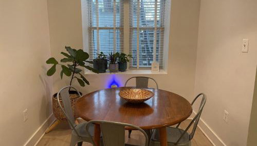 Luxe 2BD2BA Townhouse in Hip Area - Near Metro - Foto 5, Other