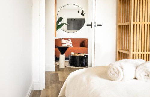 Newly Designed, 2br Apt, 5min from Northwood London Tube Station, NATO HQ, Ideal for Wembley, Warner Studio, Contractors - Foto 37