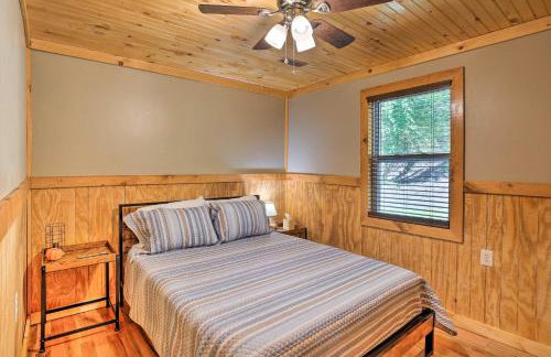 Silver Creek Cabin with Hiking Less Than 1 Mi to Town! - Foto 11