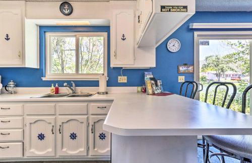 Wine Country Oasis with Waterfront Terrace and Dock! - Foto 11