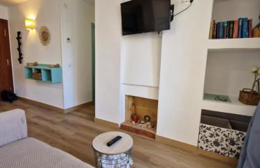 Azul - Estudio con vistas al mar, piscina y acceso directo a la playa by Redi - Photo 13