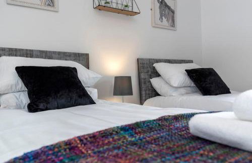 The Normanby! - Photo 27