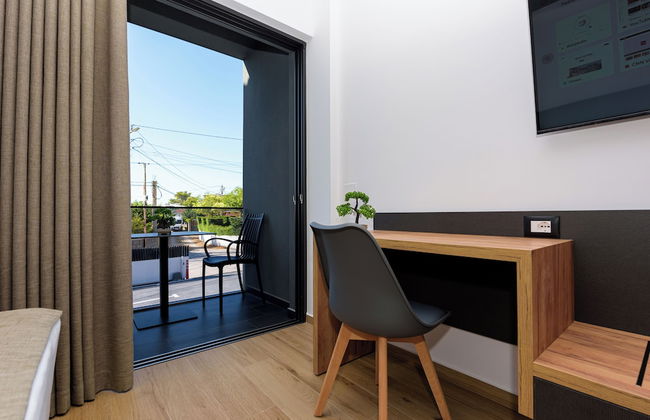 Kevin's Aparthotel - Foto 16