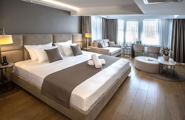 Valente Suites & Hotel - Photo 5