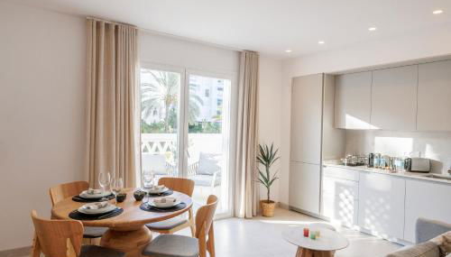 MARBELLA BANUS SUITES - Banus Playas del Duque Seaside Residential - Photo 4