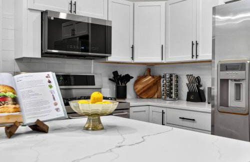 NEW Cozy Retreat Steps from Harvard Square - Foto 31