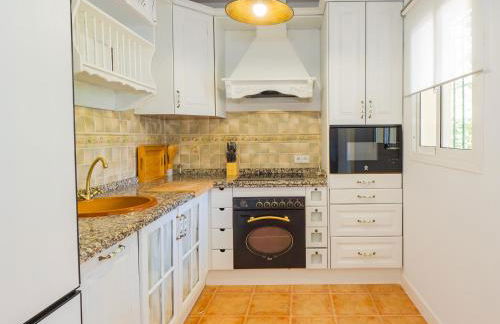 Cubo's Townhouse Sierrezuela - Photo 23