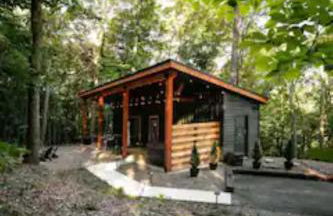 The Hillside Retreat - Cozy container home with Hot tub and Fire pit - Photo 1